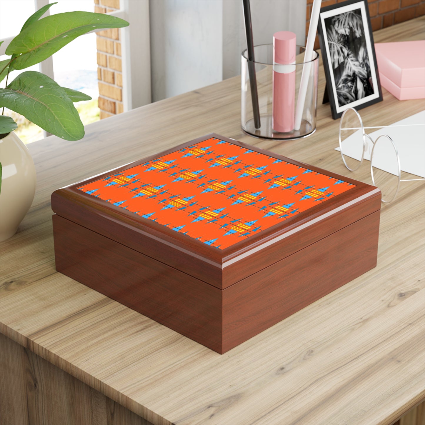 Jewelry Box: Deco - Orange Universal Schematic 1